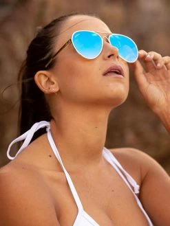 Dollboxx Encore - Blue Sunglasses 33 Dollboxx Encore - Blue Sunglasses -Dollboxx Import Shop Encore Blue Sunglasses Sunglasses dollboxx 16 3144c75e 9910 4eef 87ea 896d4034c80f