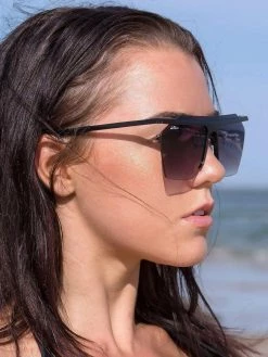 Dollboxx Fierce - Black Sunglasses -Dollboxx Import Shop Fierce Black Sunglasses Sunglasses dollboxx 3 1c0c42bc 3b65 49c0 b205 99f4c910dbf4