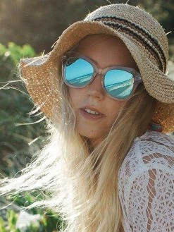 Dollboxx Glow - Blue Mirror Reflective Lens Sunglasses