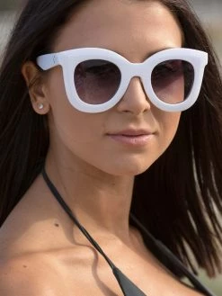 Dollboxx Lucy - White Sunglasses -Dollboxx Import Shop Lucy White Sunglasses Sunglasses dollboxx 9 81cba258 12d5 444f 95b2 acaf0c9d2c04