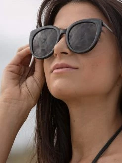 Dollboxx Madison - Black Sunglasses 18 Dollboxx Madison - Black Sunglasses -Dollboxx Import Shop Madison Black Sunglasses Sunglasses dollboxx 6 865ae510 6827 483c aefc 6397109f7fdb