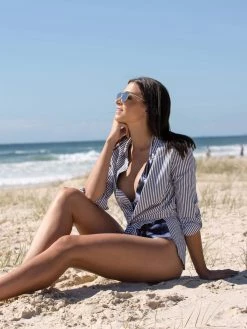 Dollboxx Milkshake Boyfriend Top - Black -Dollboxx Import Shop Milkshake Boyfriend Top Black Clothing Tops dollboxx 15 91bf339a dd47 40b7 840e 5f0f63ed9e5c