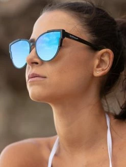 Dollboxx Slay - Blue / Aqua Sunglasses -Dollboxx Import Shop Slay Blue Aqua Sunglasses Sunglasses dollboxx 7 82578185 f93d 46d4 8025 07269e3600e6