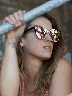 Dollboxx Slay - Pink / Orange Sunglasses 20 Dollboxx Slay - Pink / Orange Sunglasses -Dollboxx Import Shop Slay Pink Orange Sunglasses Sunglasses dollboxx 9 bd810adc b1b4 4af0 816e ac5a3beb44e8