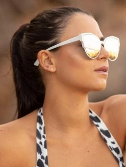 Dollboxx Slay White Luxe - Rose Gold Sunglasses 29 Dollboxx Slay White Luxe - Rose Gold Sunglasses -Dollboxx Import Shop Slay White Luxe Rose Gold Sunglasses Sunglasses dollboxx 7 d460871e 0421 4255 b5ea 47d526229d79